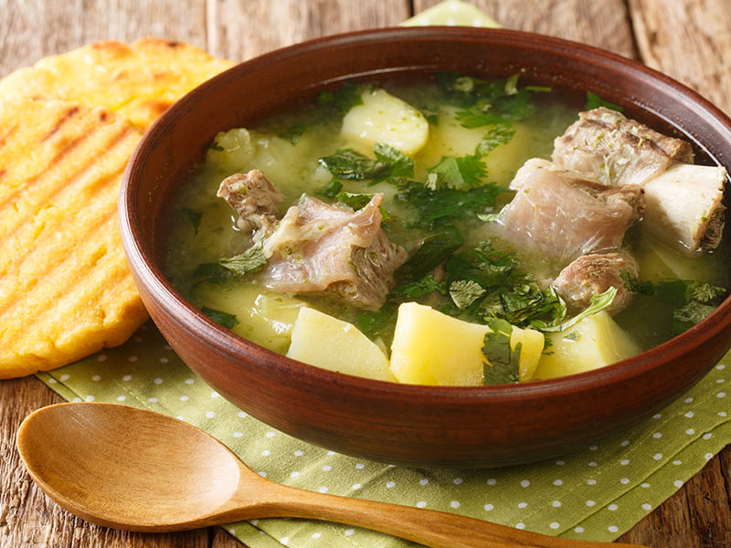 Caldo De Costilla 